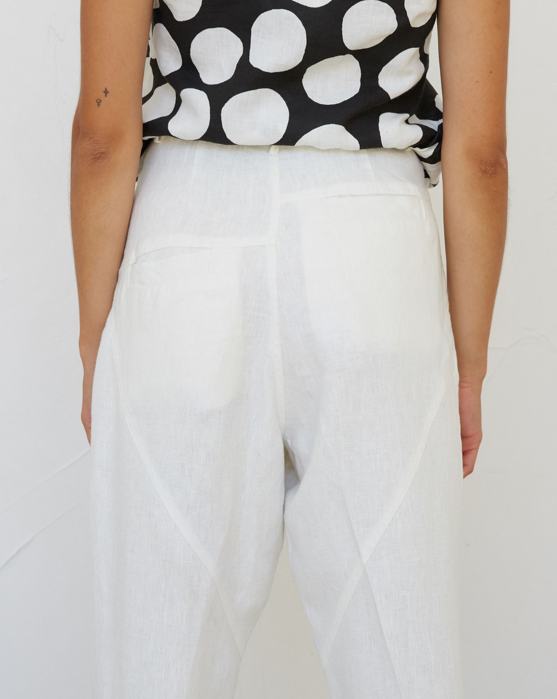Tailored Pant (Petite)- Vintage White